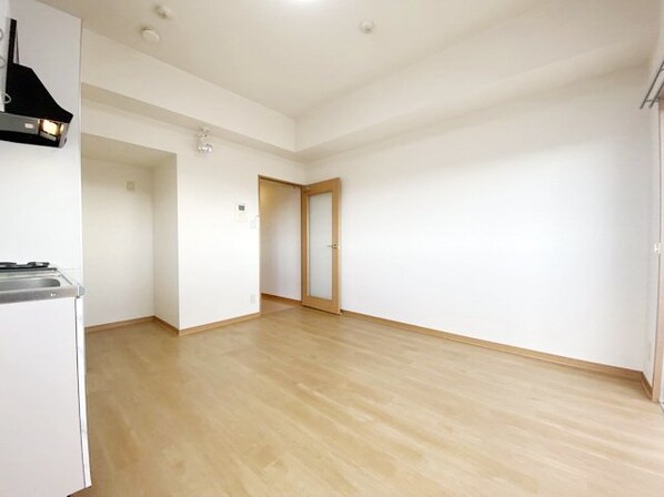 ロイヤルピジョン岩塚の物件内観写真